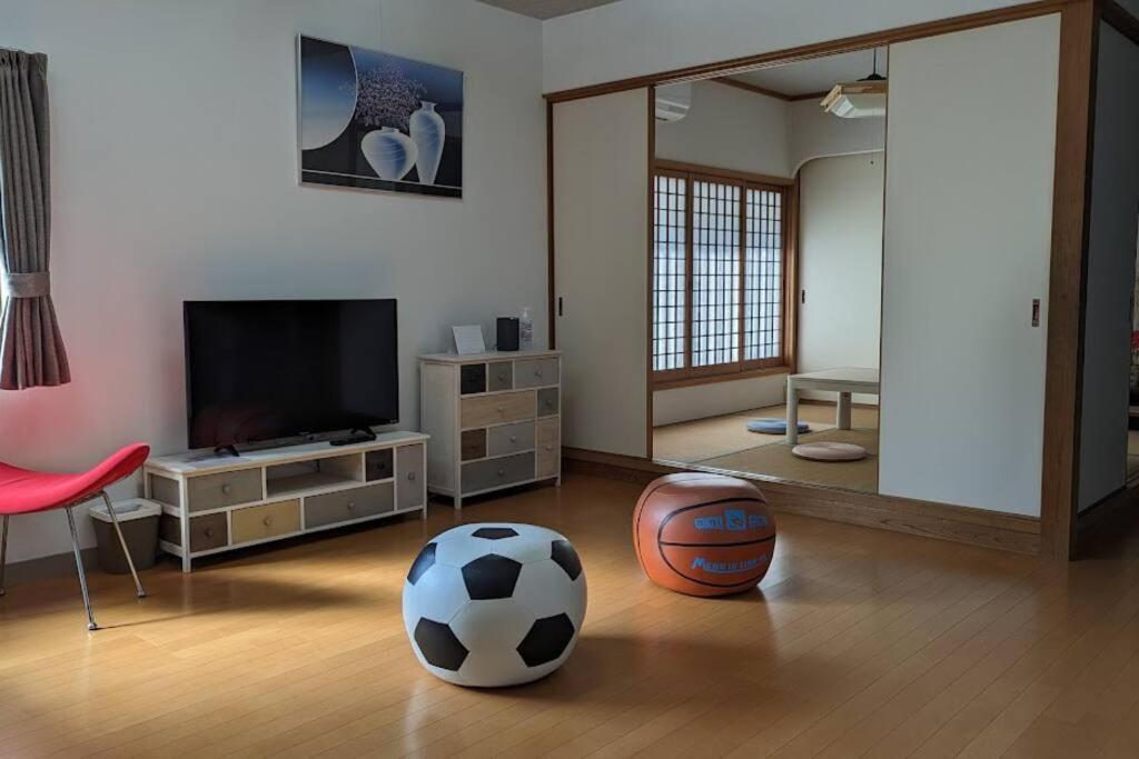 Roomy 4Br Home Sleeps 9／Shinosaka／Large Groups Exteriör bild